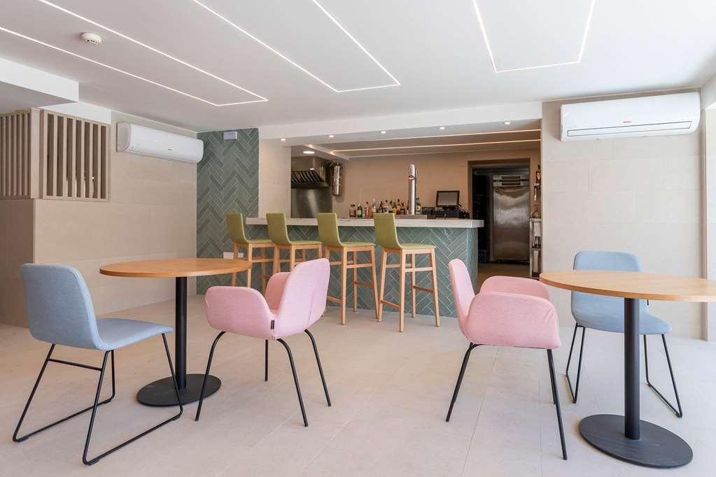 Halley Hotel & Apartments Affiliated By Melia Benidorm Restaurace fotografie